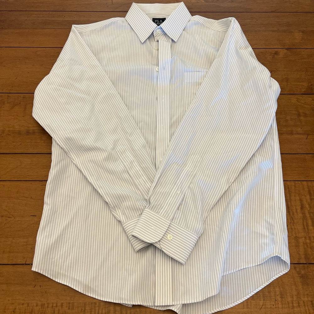 EUC Jos A Bank dress shirt